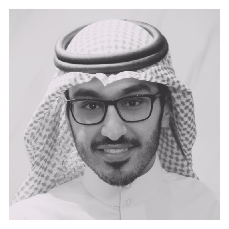 أسامة المزروع — محامٍ مرخّص · ماجستير قانون